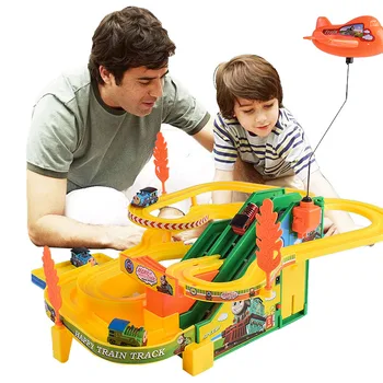 Thomas ir Draugai Mažas traukinio rinkinį, geležinkelių, automobilių kelių sluoksnių elektrinių žaislų laipioti laiptais, skaidrių vaikų žaislai berniukams ir mergaitėms dovanų